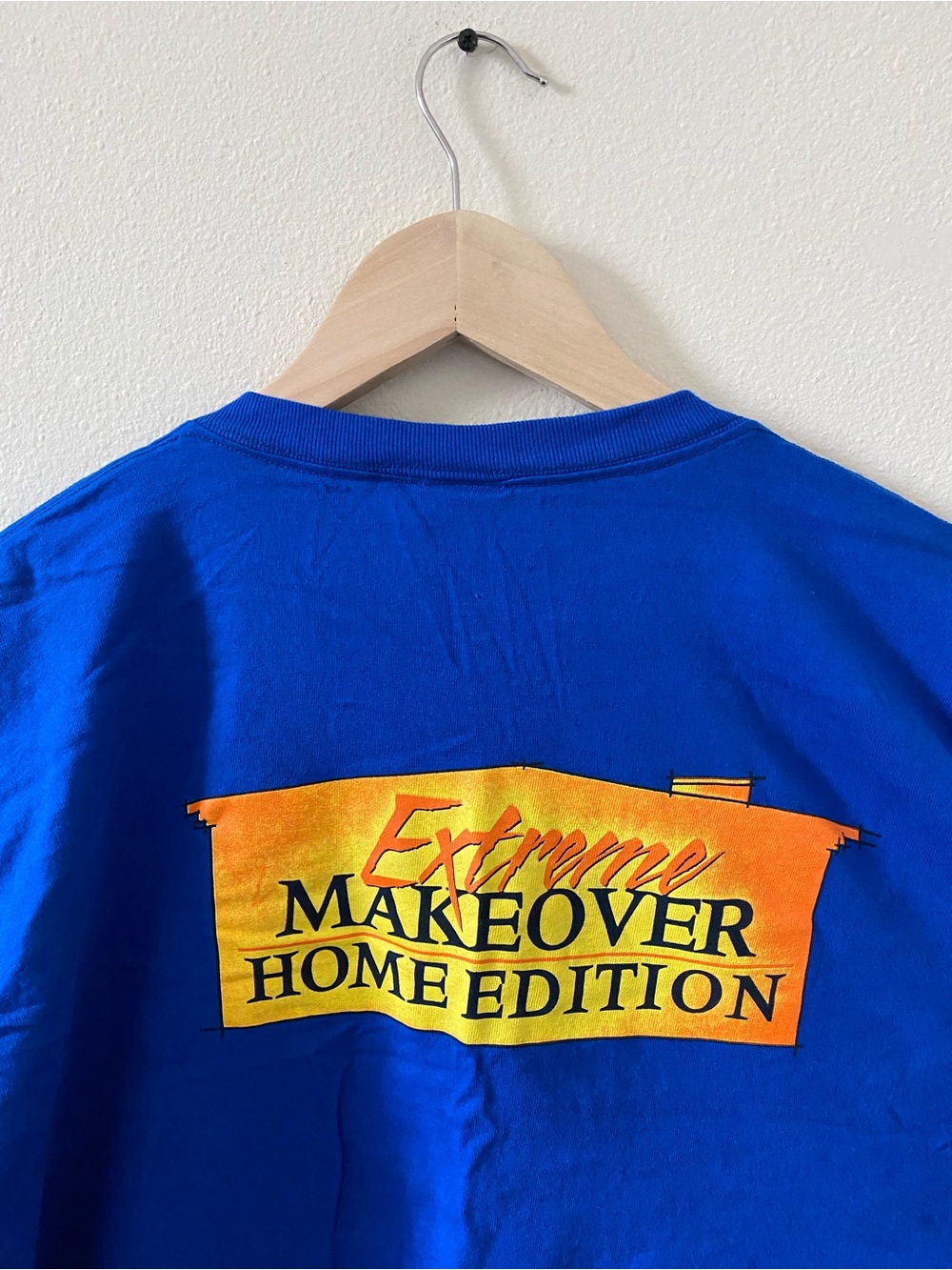 Vintage Blue 'Extreme Makeover Home Edition' Short Sleeve Tee
